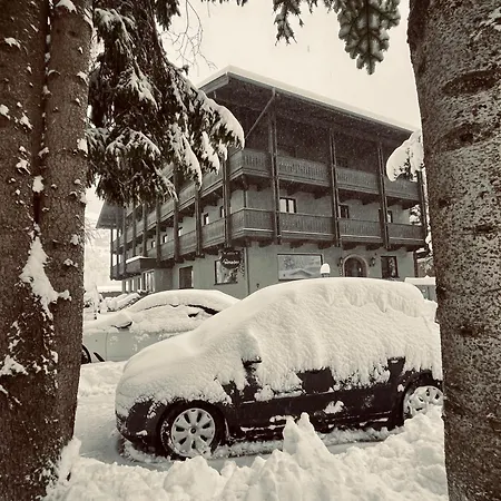 Simader Ξενοδοχείο 3*