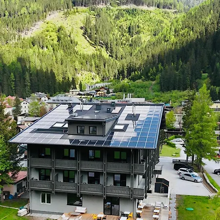 Otel Simader 3*