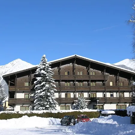 Hotel Simader 3*